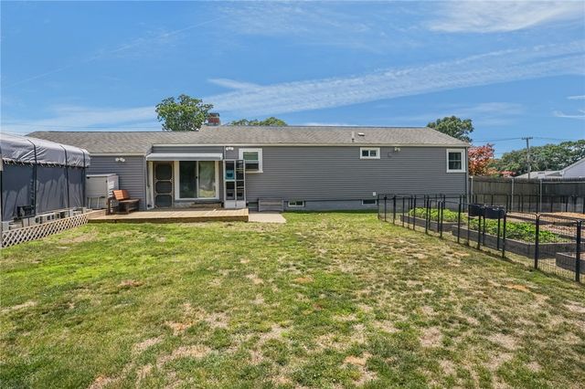 203 Garden Hills Drive, Cranston, RI 02920