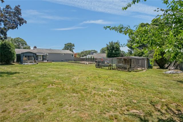 203 Garden Hills Drive, Cranston, RI 02920