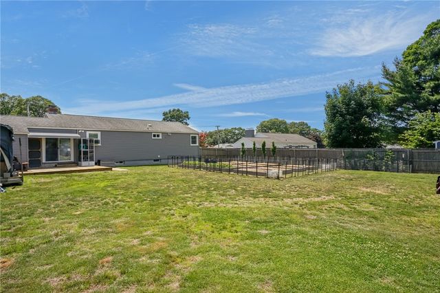 203 Garden Hills Drive, Cranston, RI 02920