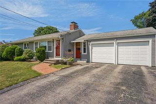 203 Garden Hills Drive, Cranston, RI 02920