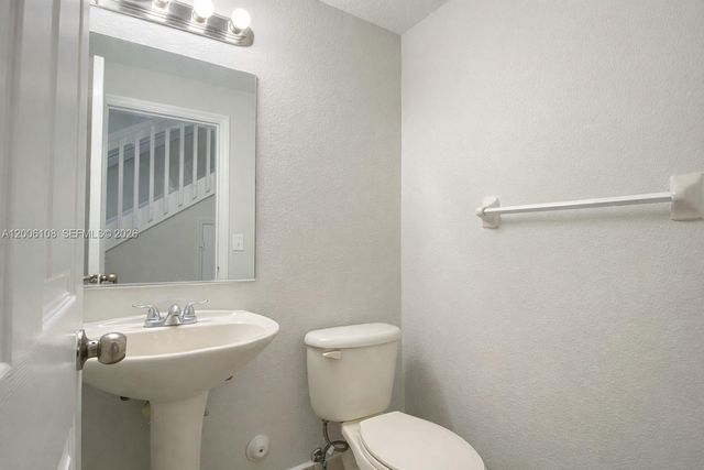 2290 NW 136th Ter 2290, Opa-locka, FL 33054