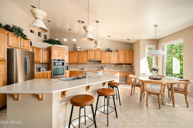 14881 W ROBSON Circle S, Goodyear, AZ 85395