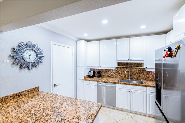 12800 SW 43rd Dr 102-B, Miami, FL 33175