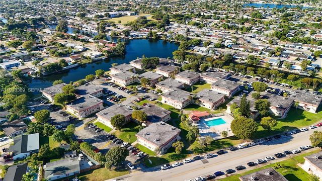 12800 SW 43rd Dr 102-B, Miami, FL 33175