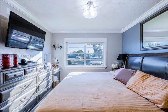 12800 SW 43rd Dr 102-B, Miami, FL 33175