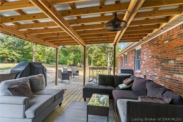 375 N Hereford Lane, Madison, IN 47250