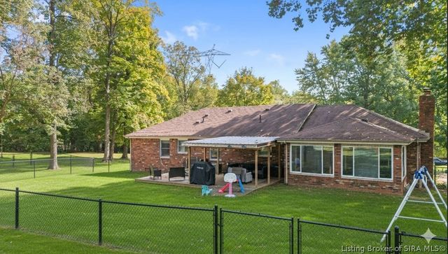 375 N Hereford Lane, Madison, IN 47250