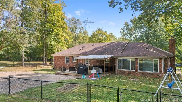 375 N Hereford Lane, Madison, IN 47250