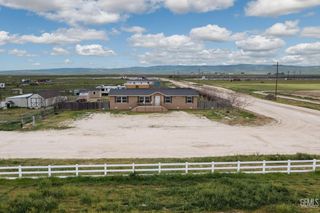 28105 Clydesdale Avenue, Taft, CA 93268