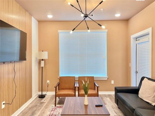 525 Parkway Drive NE 108, Atlanta, GA 30308