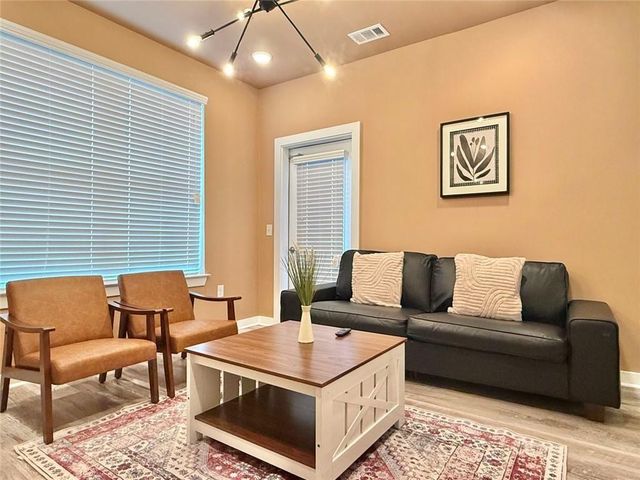 525 Parkway Drive NE 108, Atlanta, GA 30308