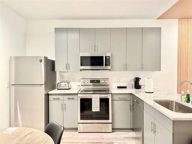 525 Parkway Drive NE 108, Atlanta, GA 30308