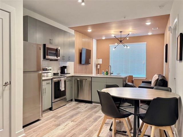525 Parkway Drive NE 108, Atlanta, GA 30308