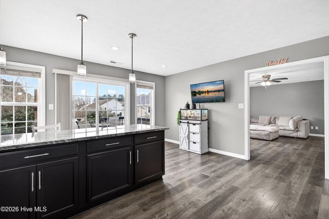 136 Camellia Creek Drive, Richlands, NC 28574