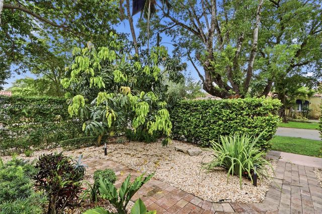 1215 Madrid St, Coral Gables, FL 33134