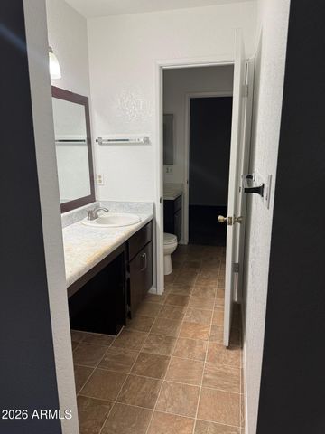 1545 E SAHUARO Drive 15, Phoenix, AZ 85020