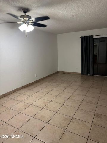 1545 E SAHUARO Drive 15, Phoenix, AZ 85020