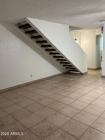 1545 E SAHUARO Drive 15, Phoenix, AZ 85020