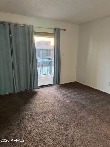 1545 E SAHUARO Drive 15, Phoenix, AZ 85020