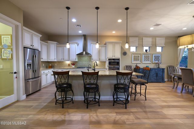 2431 Wychwood Court, Tucson, AZ 85749