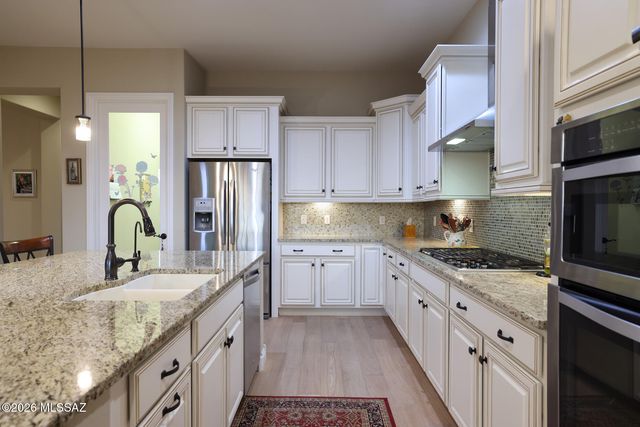 2431 Wychwood Court, Tucson, AZ 85749