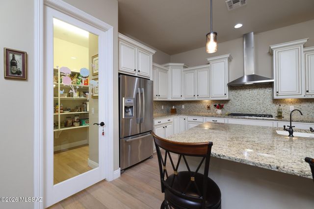 2431 Wychwood Court, Tucson, AZ 85749