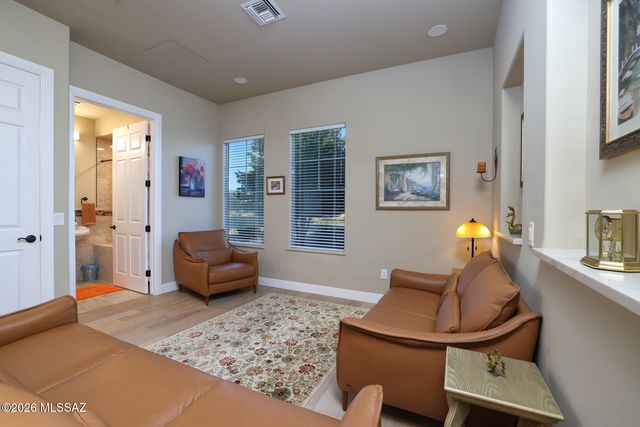 2431 Wychwood Court, Tucson, AZ 85749