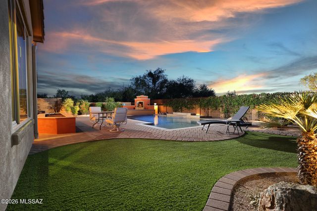 2431 Wychwood Court, Tucson, AZ 85749