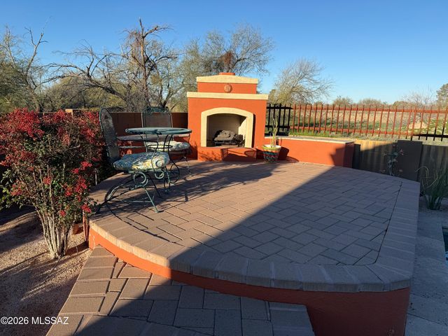 2431 Wychwood Court, Tucson, AZ 85749