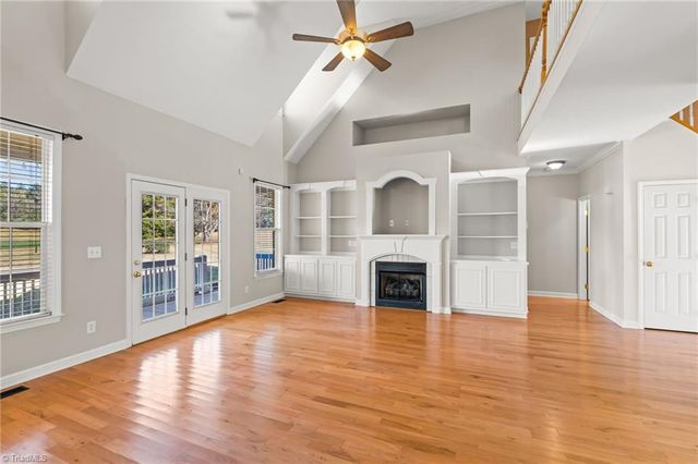 6406 Calvary Way, Thomasville, NC 27360