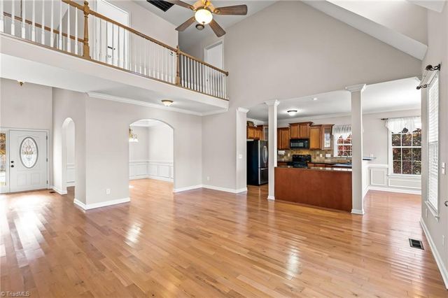 6406 Calvary Way, Thomasville, NC 27360