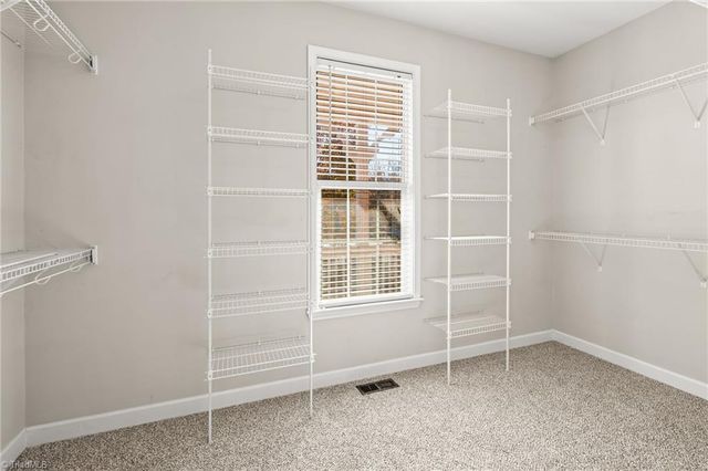 6406 Calvary Way, Thomasville, NC 27360