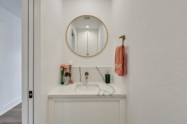 4910 Morris Lane, Oklahoma City, OK 73112