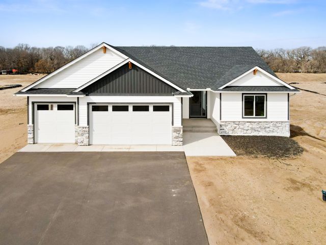 23948 Taurus Street NE, Stacy, MN 55079