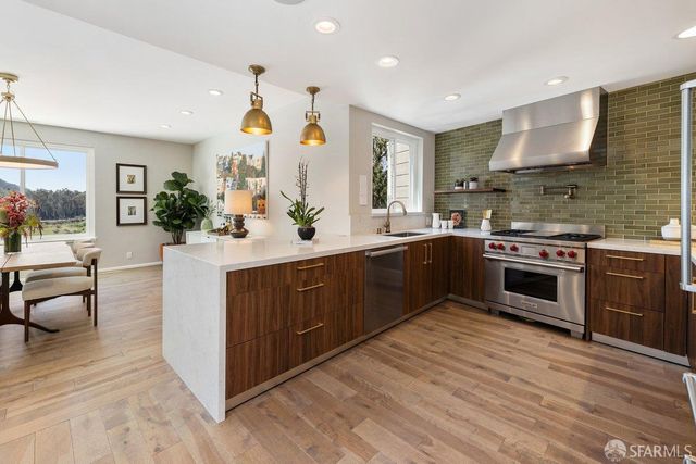 36 Cameo Way, San Francisco, CA 94131