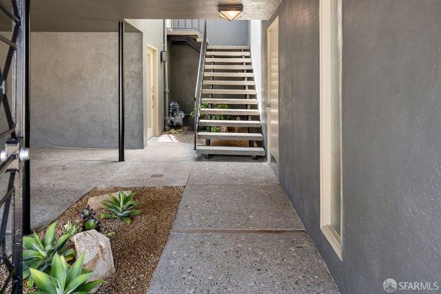 36 Cameo Way, San Francisco, CA 94131