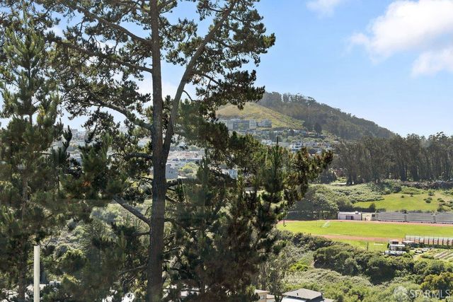 36 Cameo Way, San Francisco, CA 94131