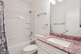 12312 STRONG CT #557, Fairfax, VA 22033