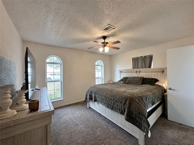 3 Rock Hollow Road, Shawnee, OK 74804