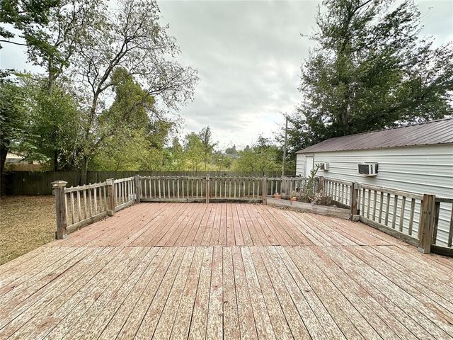 3 Rock Hollow Road, Shawnee, OK 74804