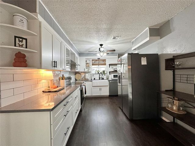 3 Rock Hollow Road, Shawnee, OK 74804