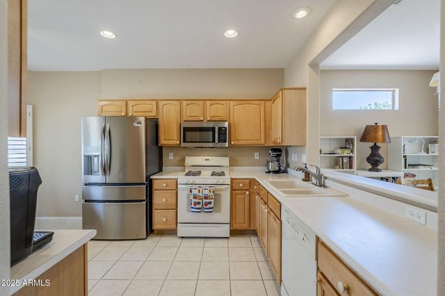 15960 W INDIGO Lane, Surprise, AZ 85374