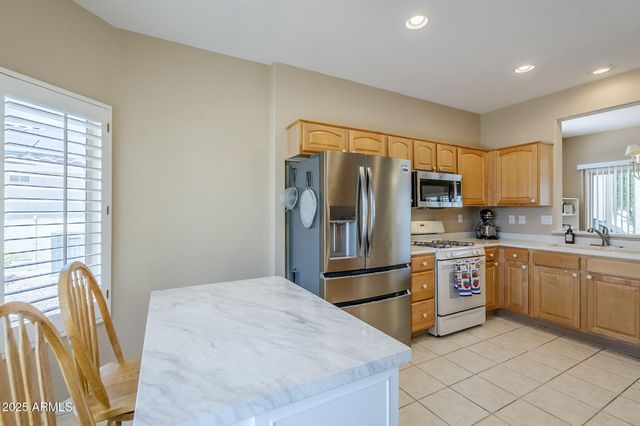 15960 W INDIGO Lane, Surprise, AZ 85374