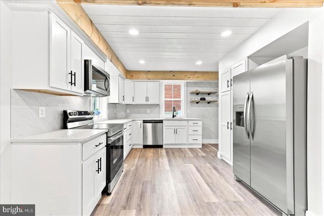 3317 APPLETON RD, Landenberg, PA 19350
