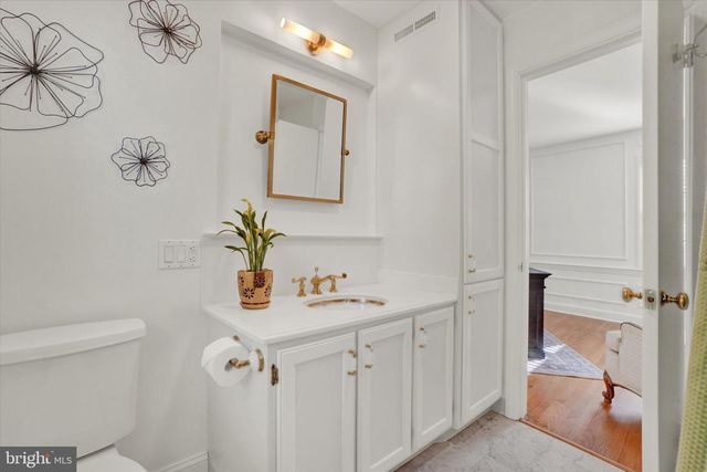 1190 COUNTRY CLUB RD, York, PA 17403