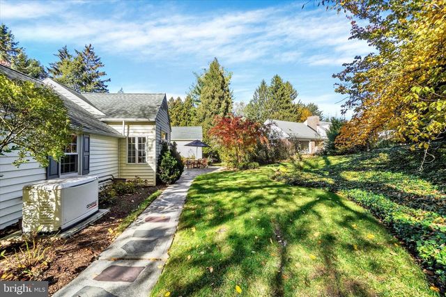 1190 COUNTRY CLUB RD, York, PA 17403