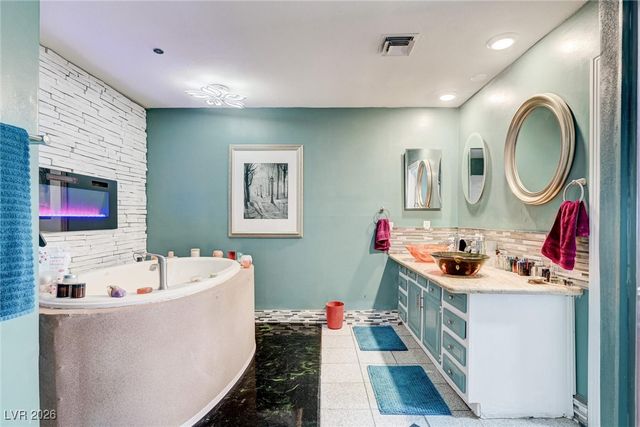 4428 Coventry Circle, Las Vegas, NV 89121