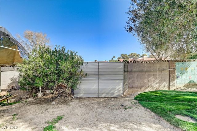 4428 Coventry Circle, Las Vegas, NV 89121