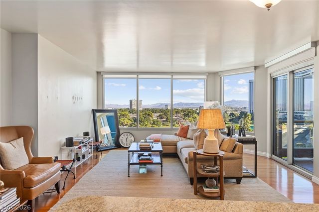 322 Karen Avenue 801, Las Vegas, NV 89109