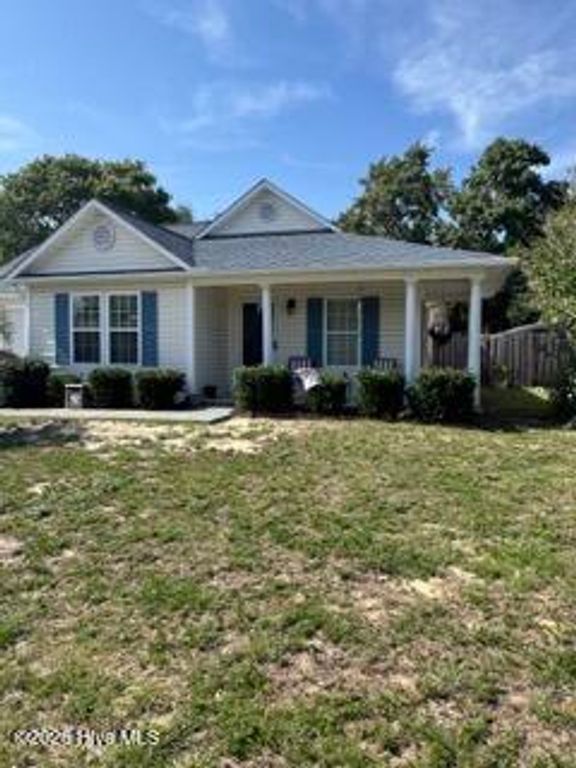 411 Brewster Lane, Wilmington, NC 28412